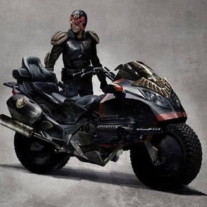 Meet your Posher, Adrian